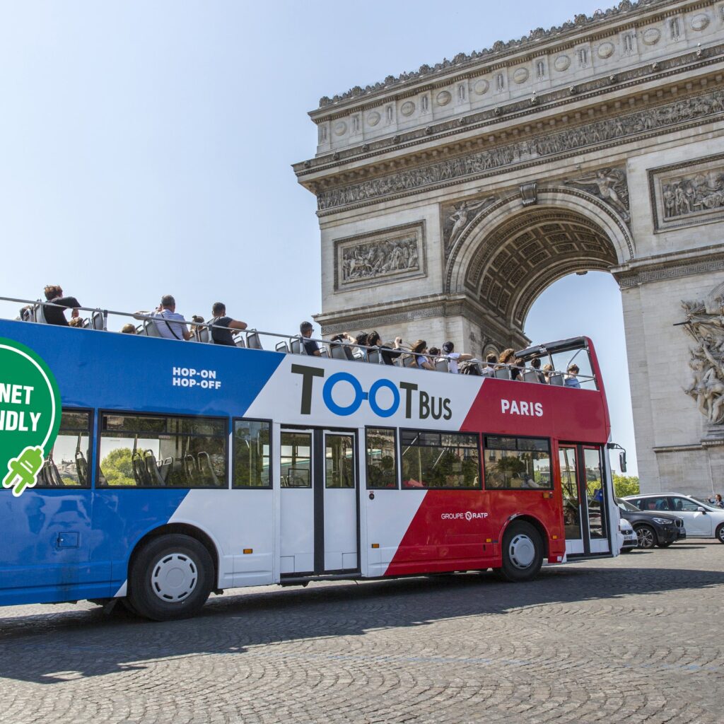 Paris Discovery : Hop-on Hop-off Tootbus Tour Paris in France