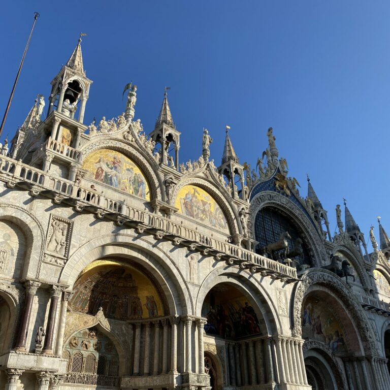 St. Mark’s Basilica: Skip The Line With Terrace & Pala D’Oro Access in Italy