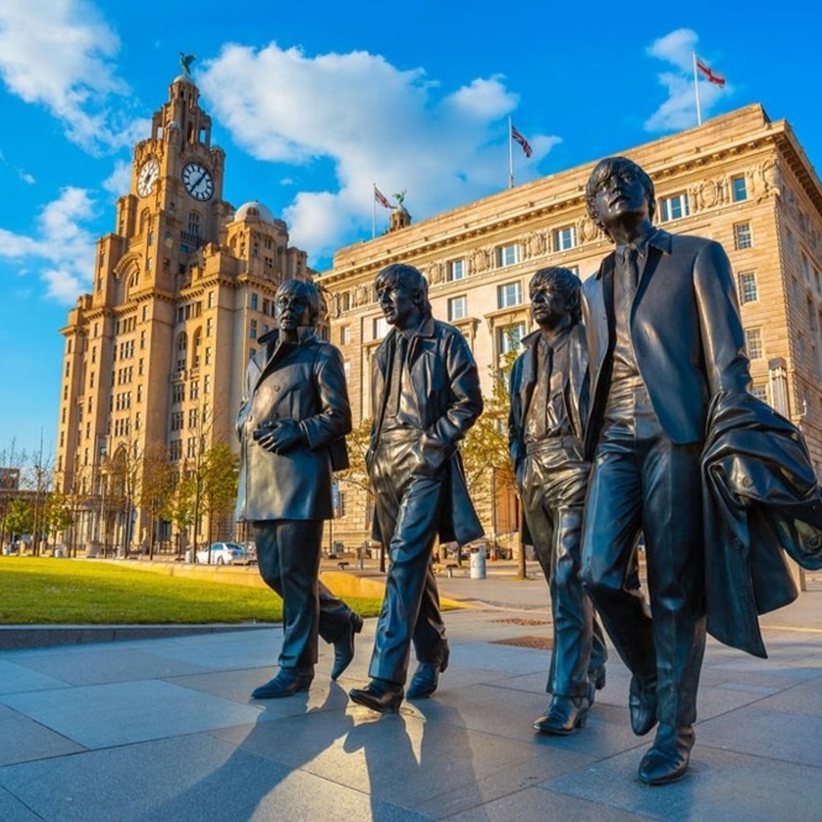 Liverpool City Centre Walking Tour in United Kingdom