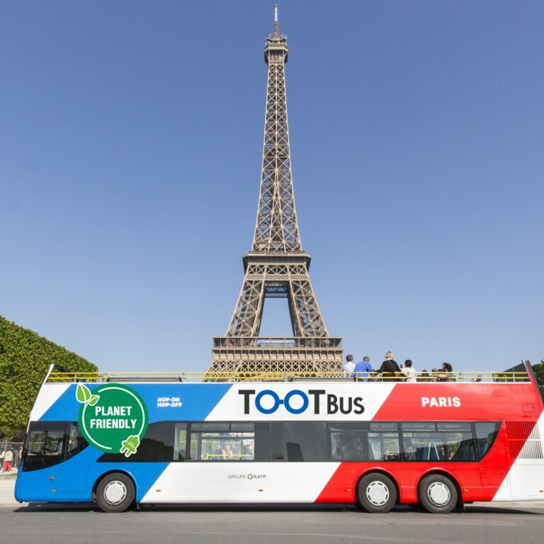 Tootbus Paris Kids tour in France