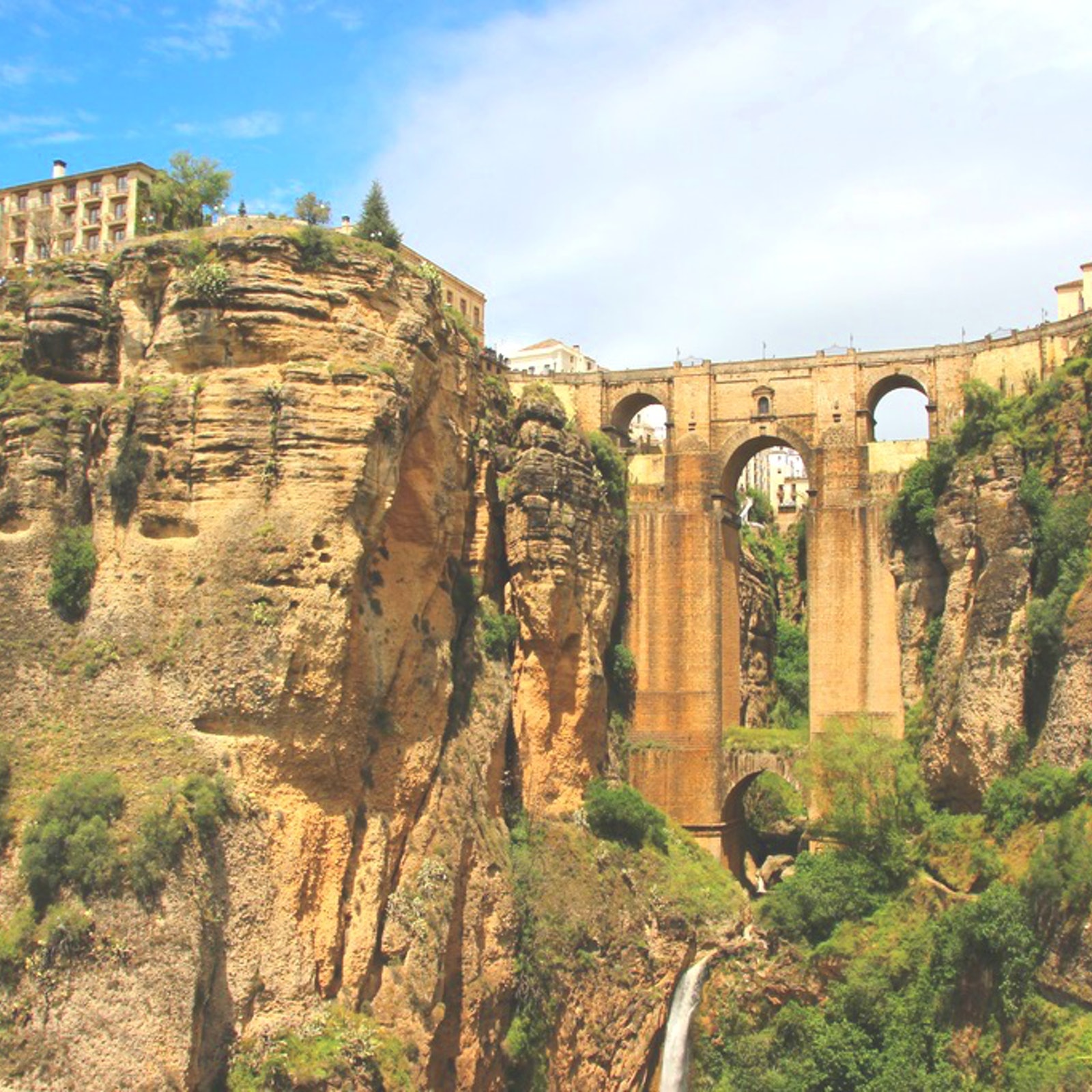 White Villages and Ronda: Day Trip from Seville in Spain