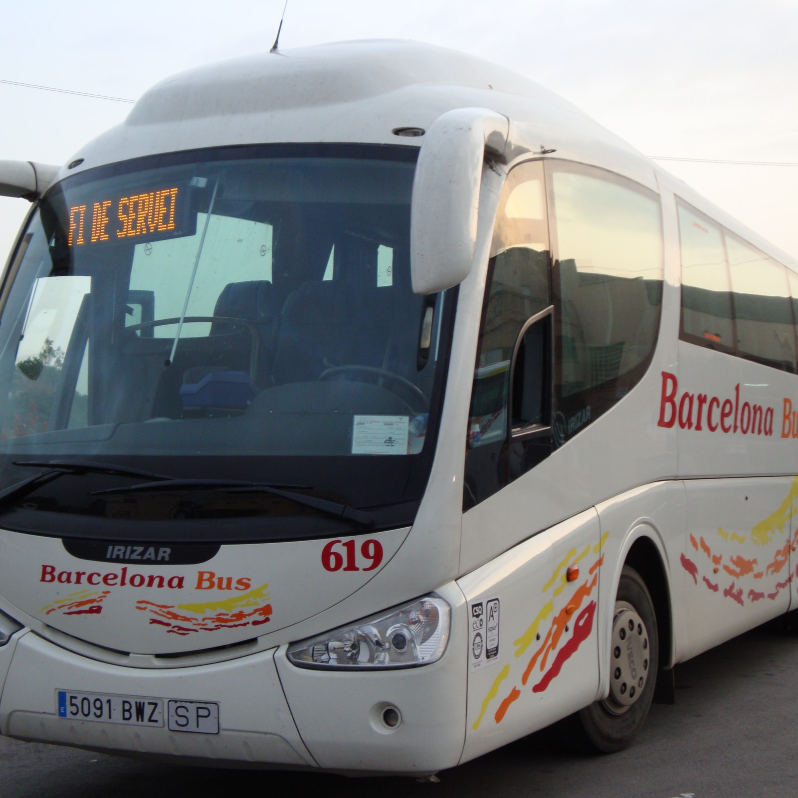 Barcelona Airport to/from Girona Airport: Bus Transfer in Spain