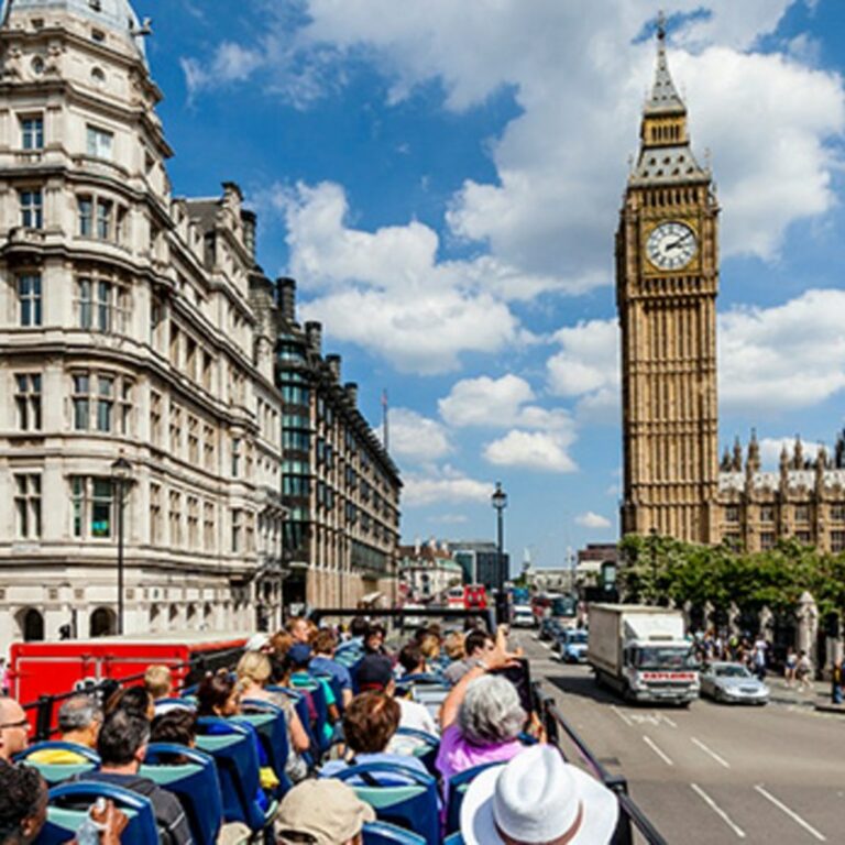 Tootbus London + River Cruise 24/48H in United Kingdom