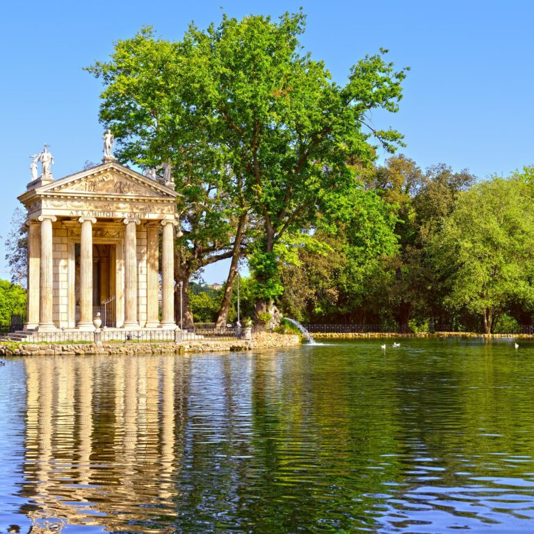 Villa Borghese Gardens and Historic Center by Golf Cart in Italy