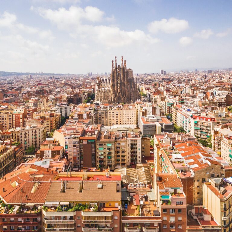 Sagrada Familia: Skip The Line & Guided Tour in Spain