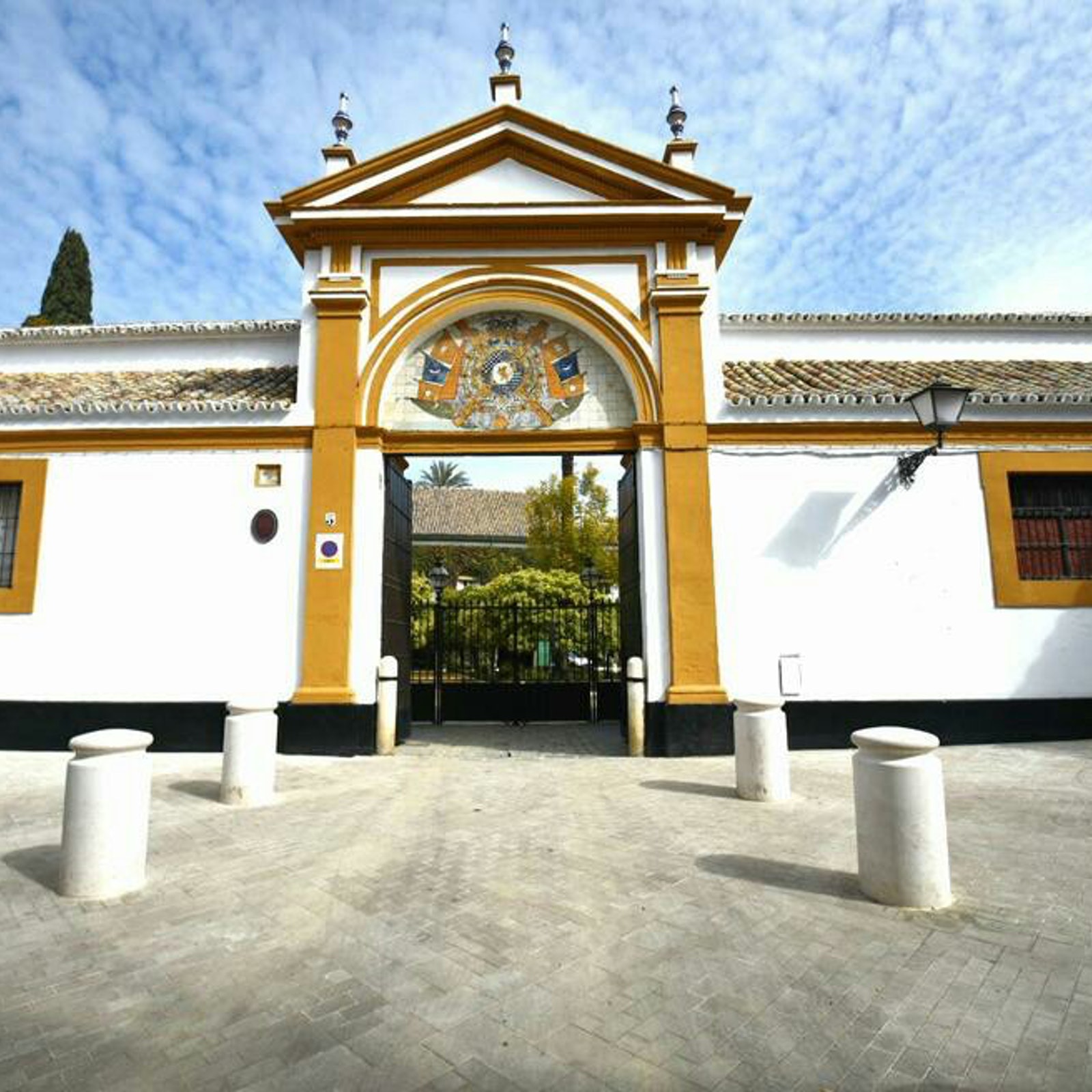 Casas Palacio Sevilla: Discover Seville's Palaces in Spain
