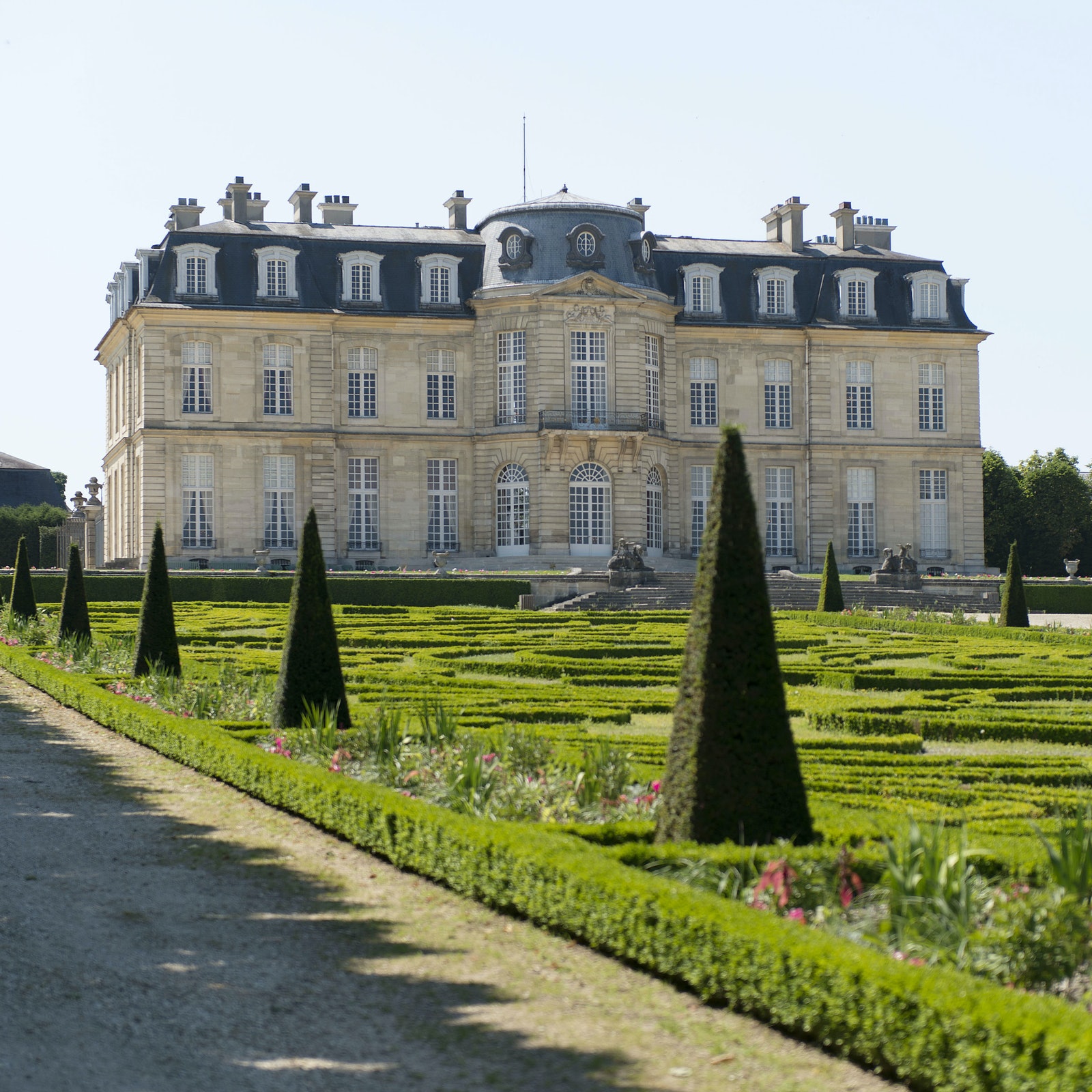 Champs-sur-Marne Château and Gardens in France