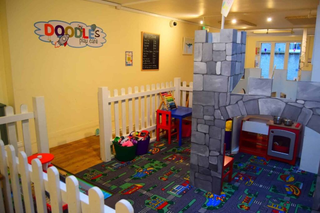 Doodles Play Cafe in UK