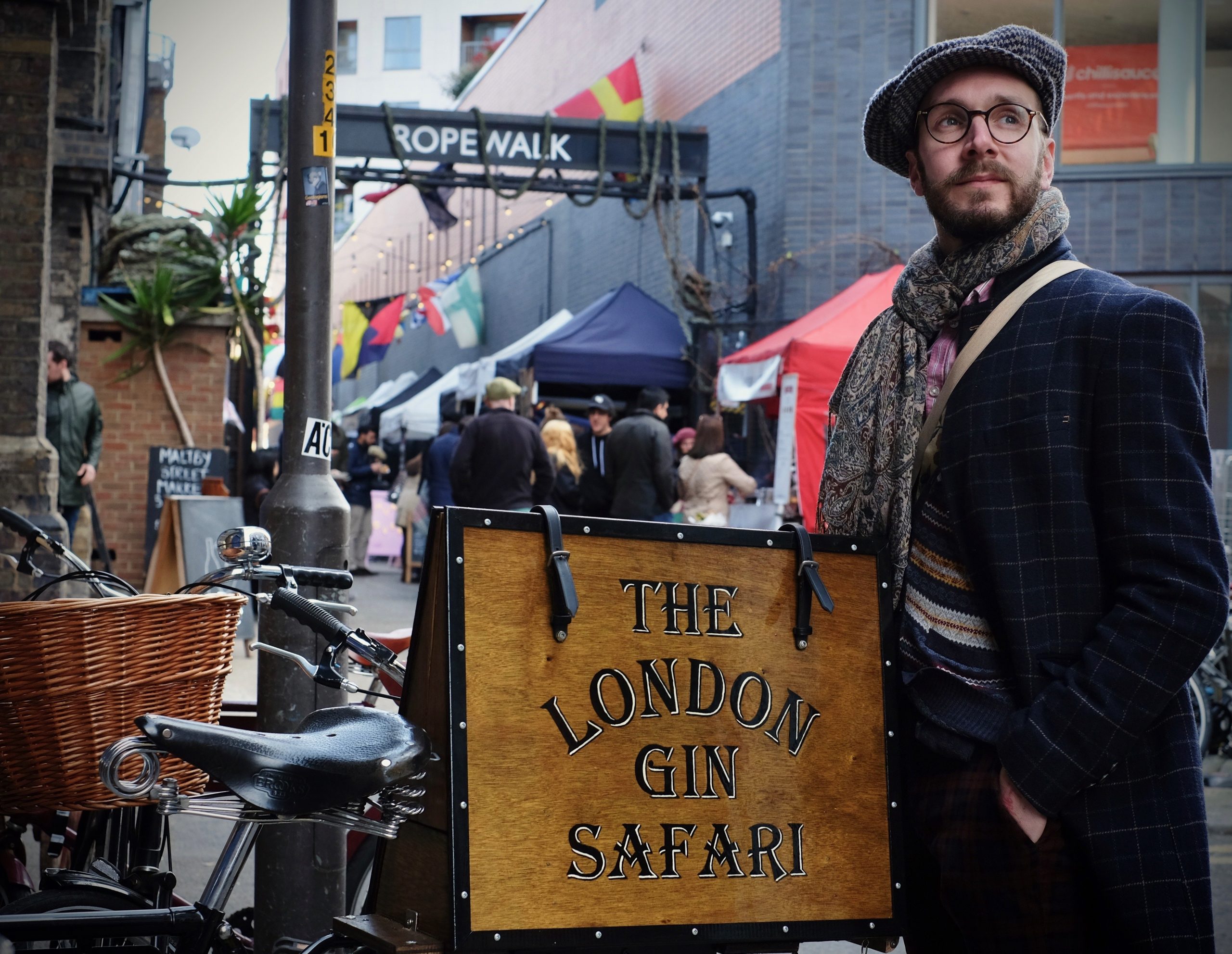 Gin Safari by Bicycle for Two - in UK