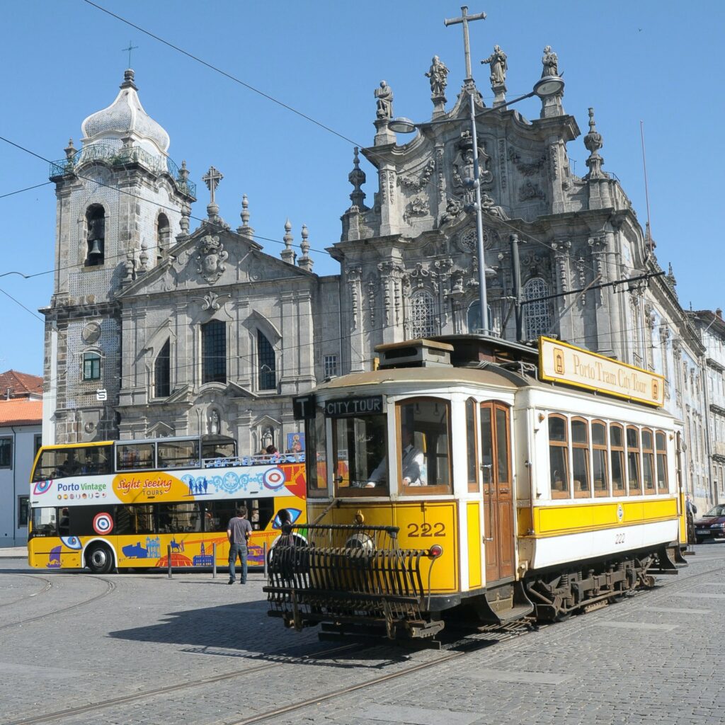 Hop-on Hop-off Bus Porto