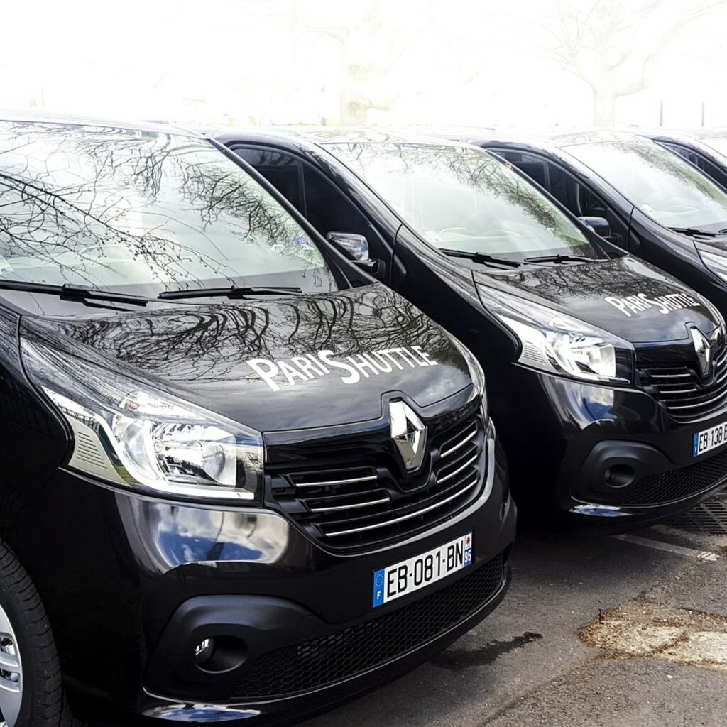 Orly Airport: Shuttle Transfer To/From Disneyland Paris in France