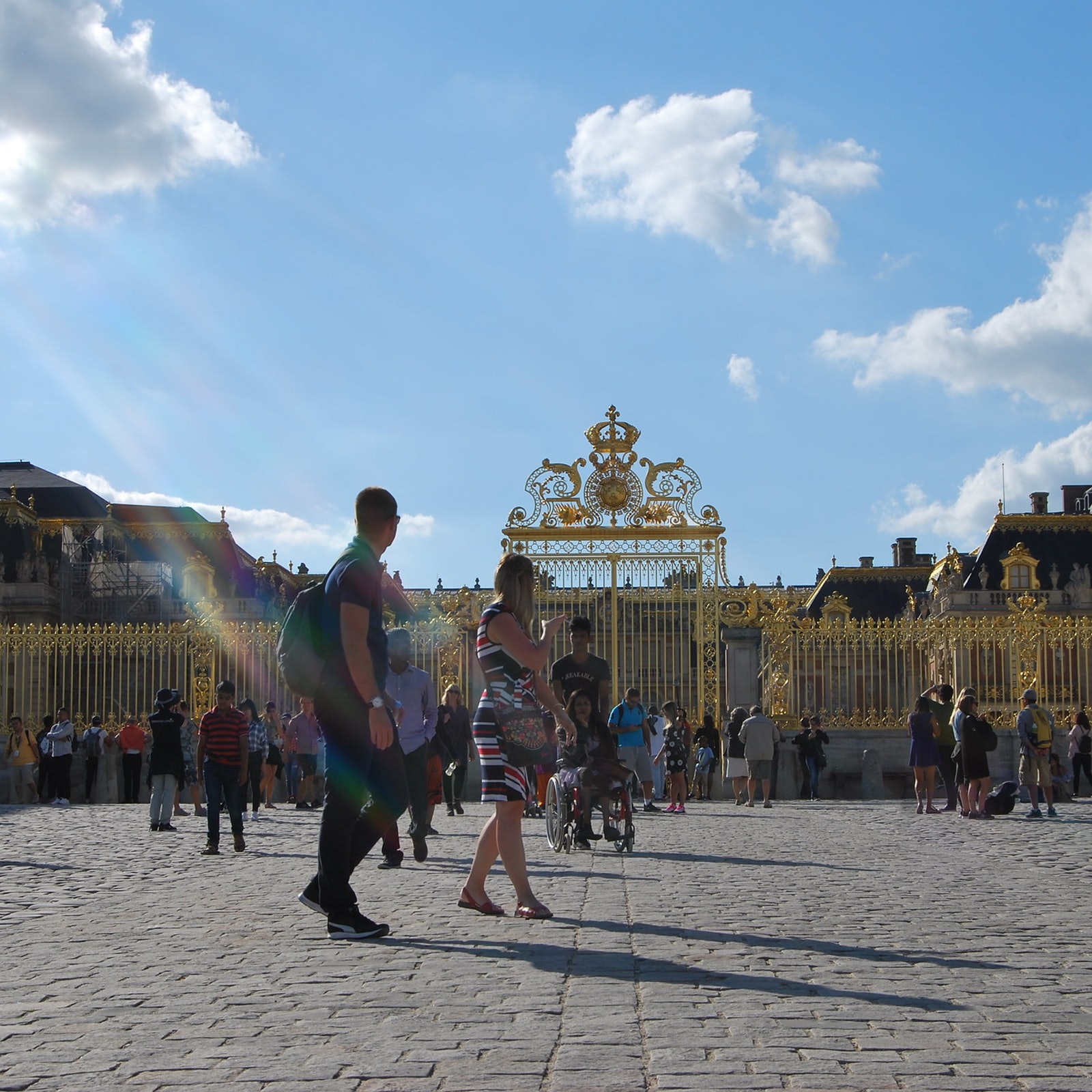 Palace of Versailles: Guided Tour with Skip the Line Access in France