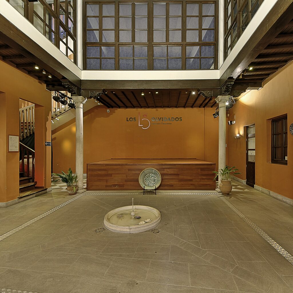 Palacio de los Olvidados: Skip the Line in Spain