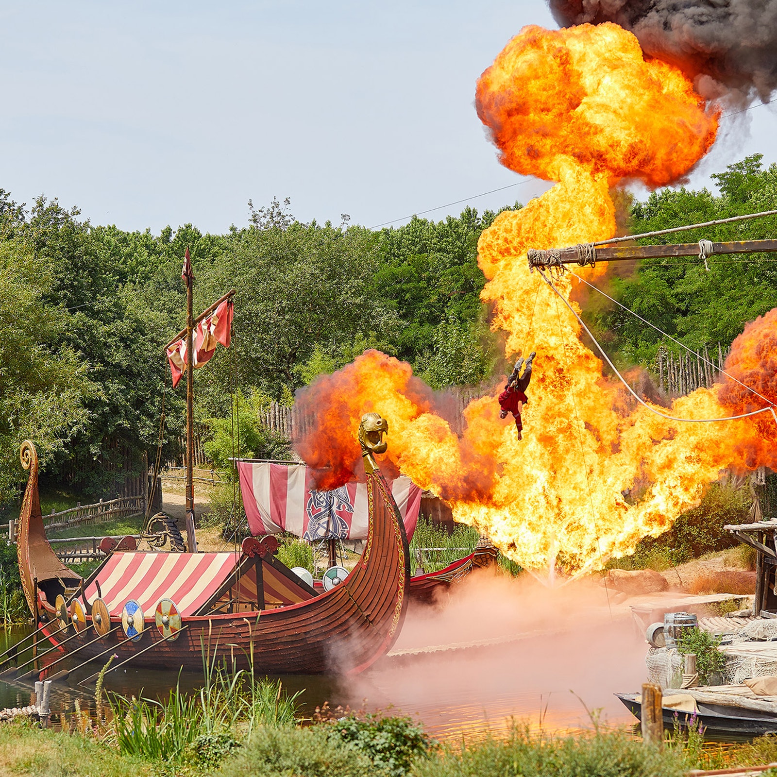 Puy du Fou: Early Bird in France