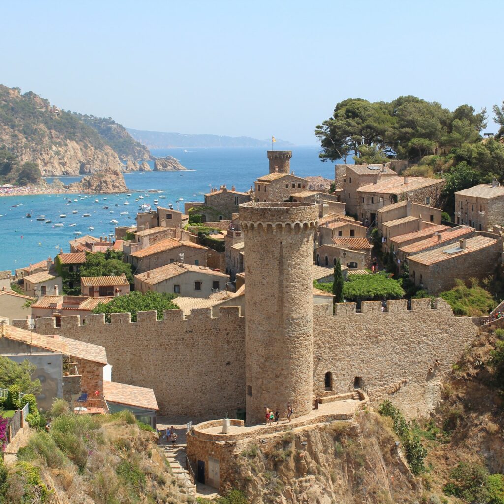 Tour from Barcelona to the Costa Brava with a Boat Ride in Spain