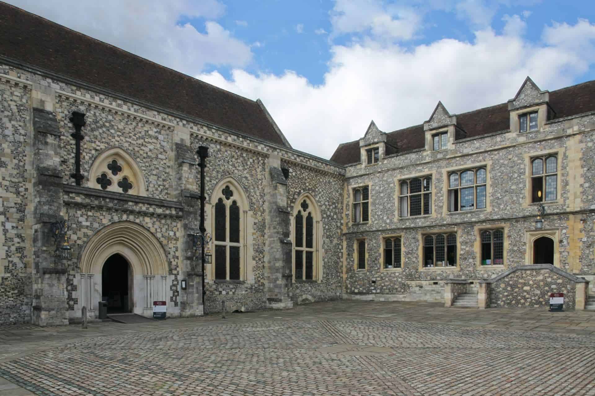 Winchester Palace in UK