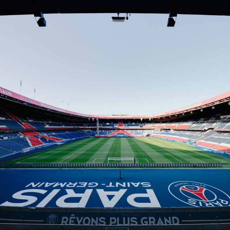 Parc des Princes: Stadium Tour - Amazing Days Out 2022